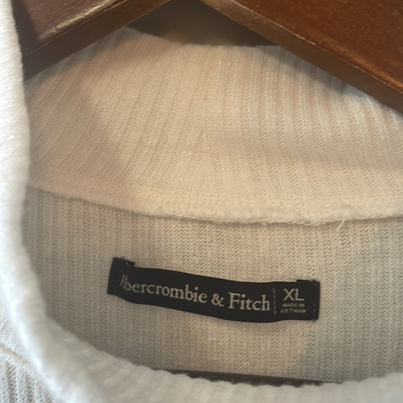 Abercrombie & Fitch Rib Knit Long Sleeve Shirt Size XL. - Picture 2 of 8